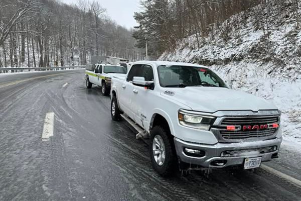 Box truck slips on ice and into telephone pole in Roanoke County